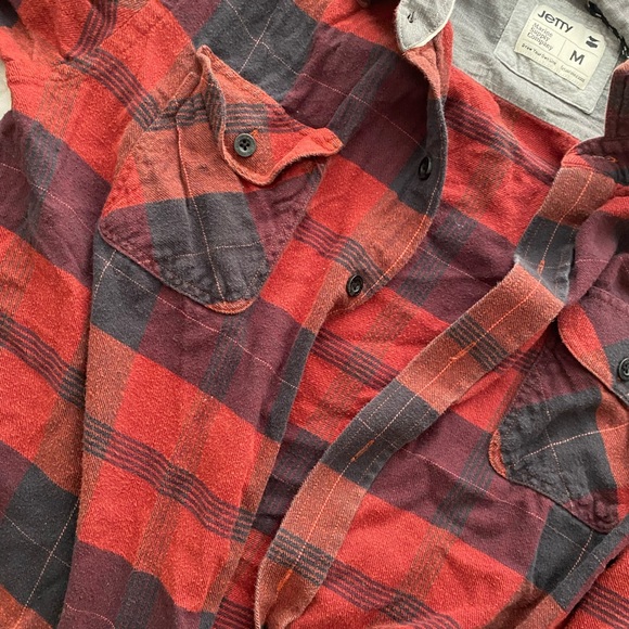 Red flannel - Picture 2 of 2